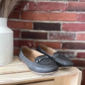 White Mt. Oriana Grey Flats Loafers
